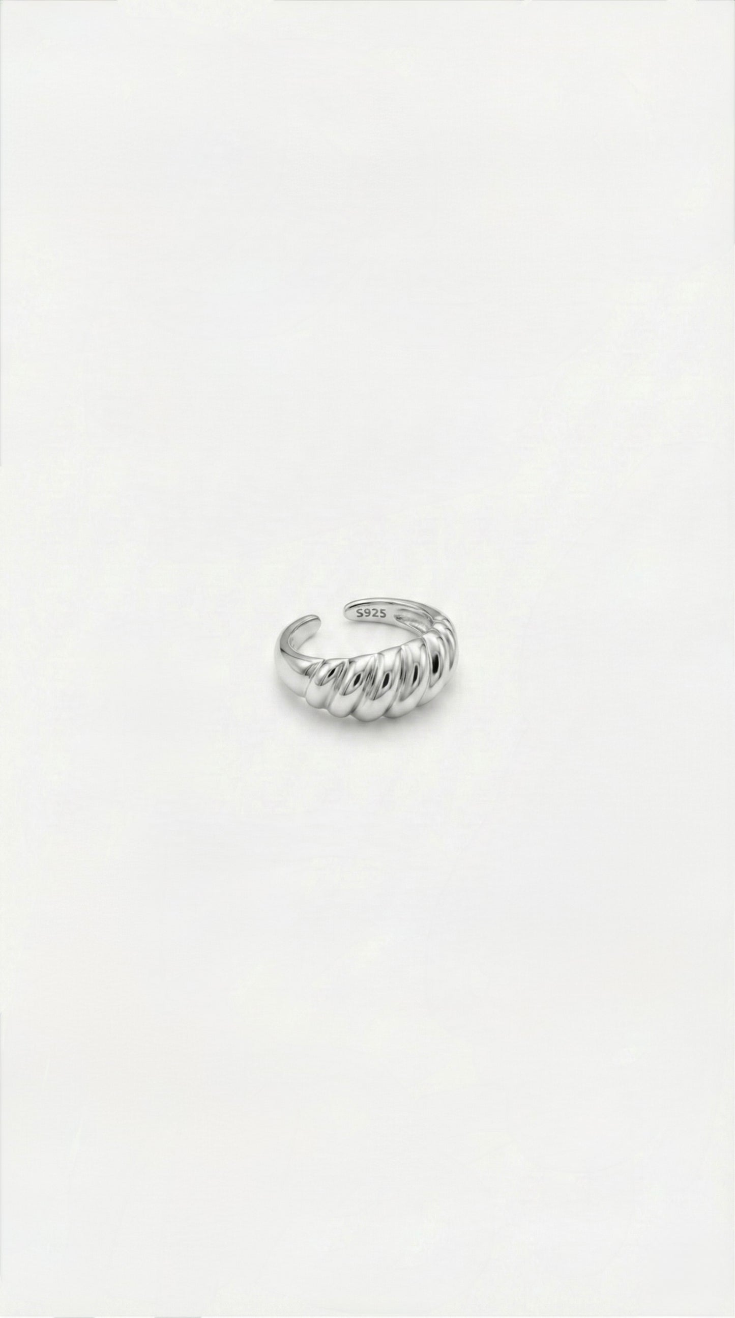 Silver Ring “Croissant”